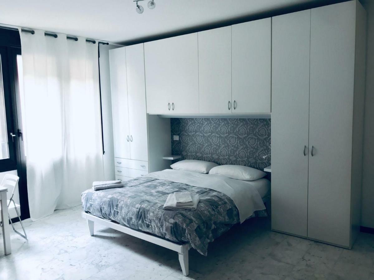 Tadino Studio Milan Luaran gambar