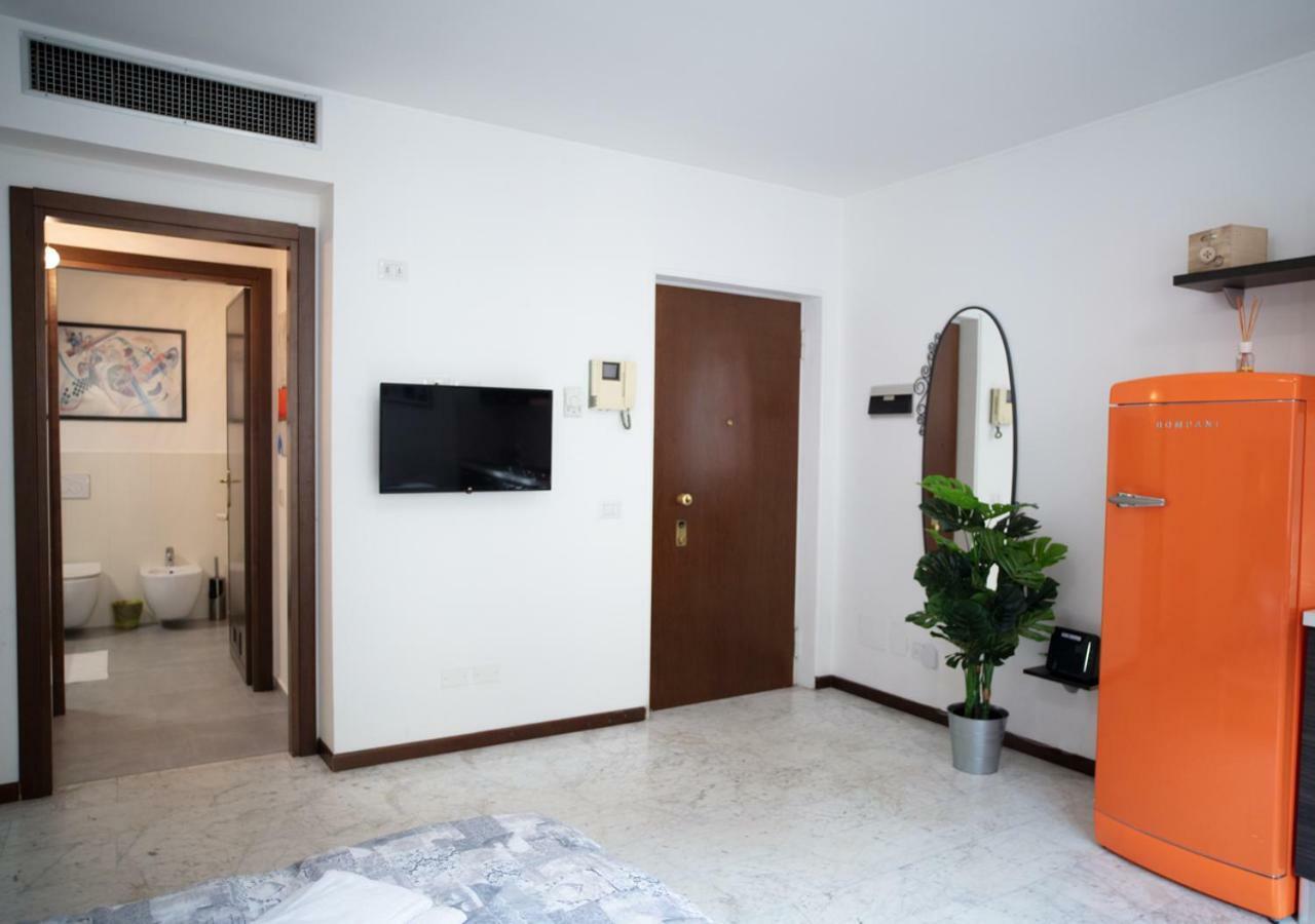 Tadino Studio Milan Luaran gambar